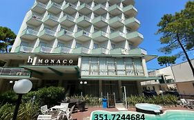 Hotel Monaco - parcheggio e piscina